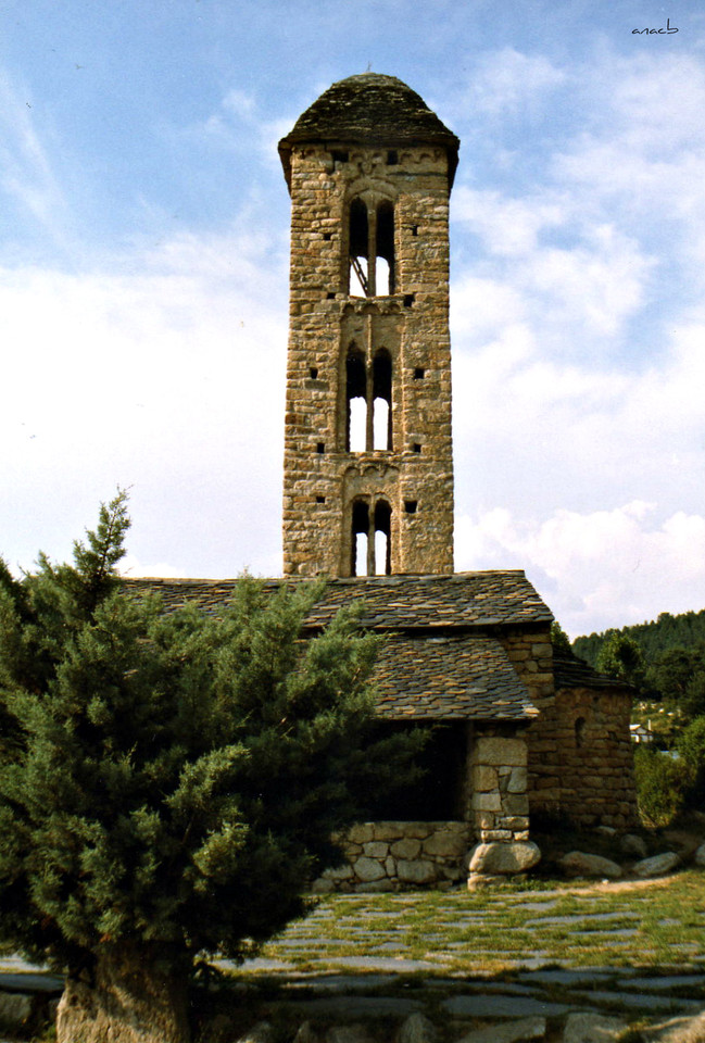 Ao acaso 27 Igreja de San Miguel de Engolasters, em Andorra Viajar