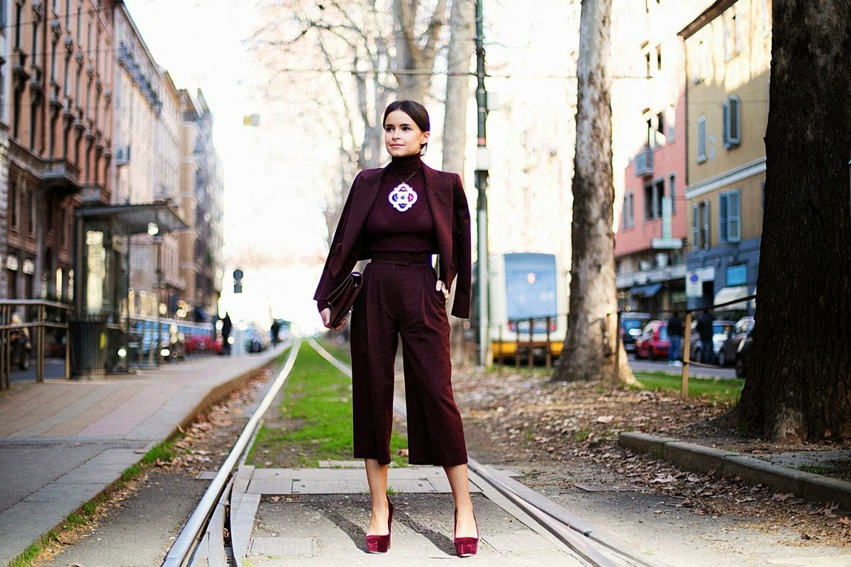 Miroslava-Duma-Street-Style-culottes-pants-trouser